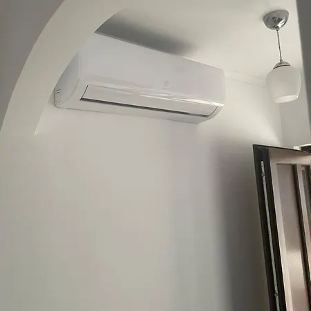 Apartment Garsoniera In *