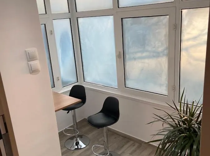 Garsoniera In Appartamento *